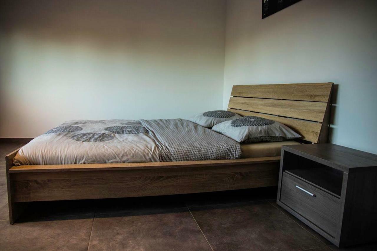 Residence La Floraison Anderlecht エクステリア 写真